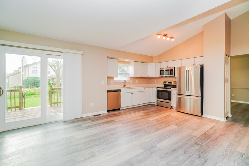 2,295/Mo, 1154 Crestview St Reynoldsburg, OH 43068 Breakfast Nook View