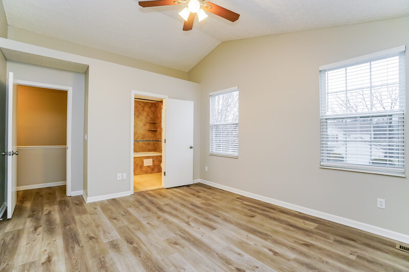 1,900/Mo, 3329 Omega Dr Columbus, OH 43231 Main Bedroom View