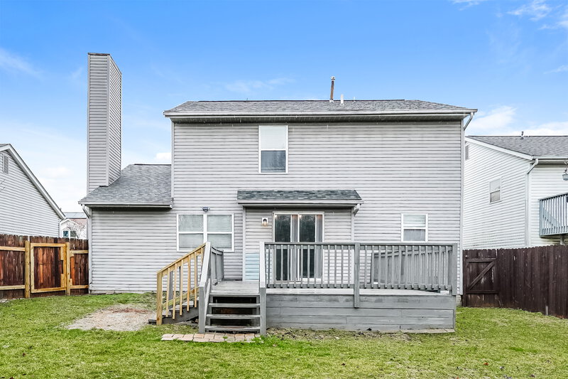 2,240/Mo, 966 Cypress Ridge Pl Columbus, OH 43228 Rear View