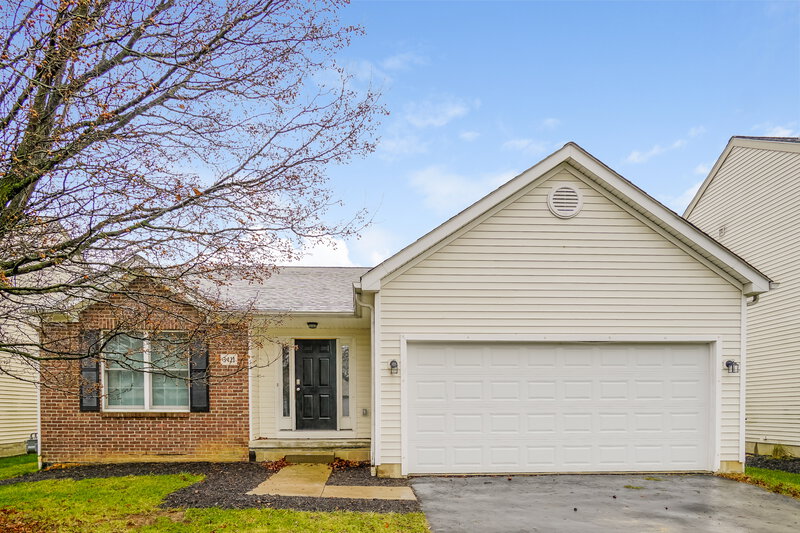 2,375/Mo, 3421 Brook Spring Dr Grove City, OH 43123 External View