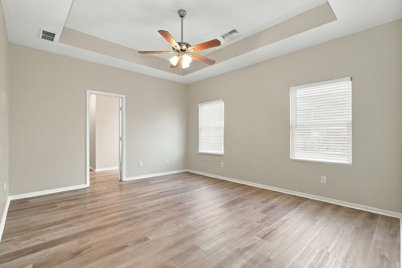 2,450/Mo, 4043 Summerstone Dr Columbus, OH 43230 Primary Bedroom View