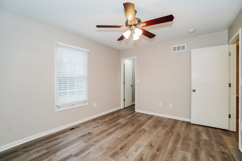 1,800/Mo, 8513 Arlen Dr Blacklick, OH 43004 Bedroom View