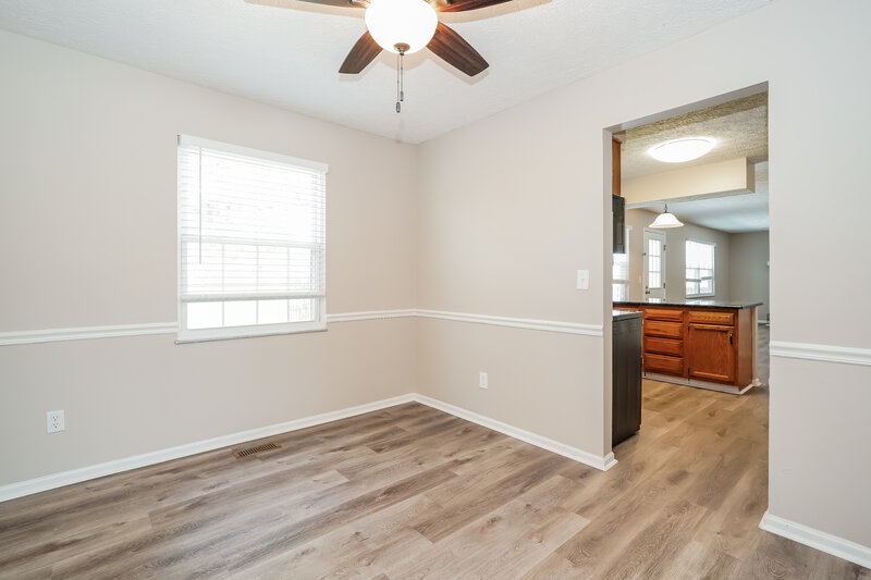 2,910/Mo, 6955 Pine Bark Ln Columbus, OH 43235 Dining Room View