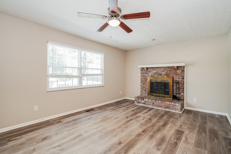 2,910/Mo, 6955 Pine Bark Ln Columbus, OH 43235 Family Room View