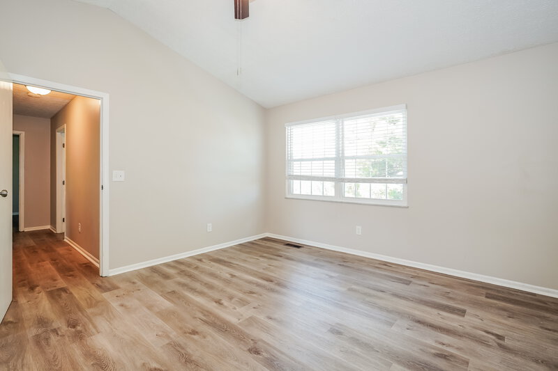 2,910/Mo, 6955 Pine Bark Ln Columbus, OH 43235 Main Bedroom View