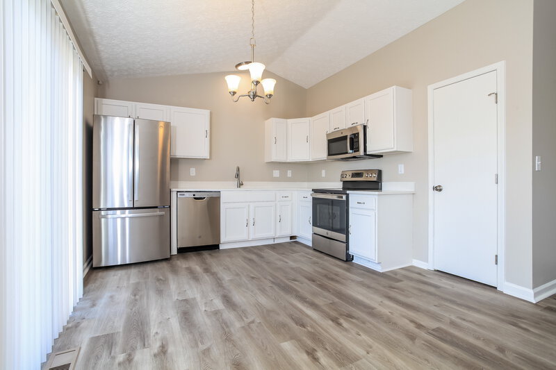 2,380/Mo, 4559 Parkwick Dr Columbus, OH 43228 Misc View 4