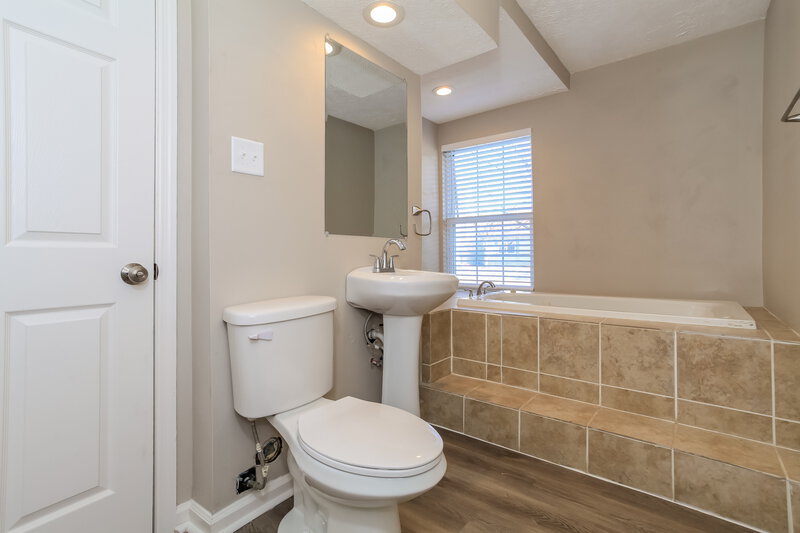 2,380/Mo, 4559 Parkwick Dr Columbus, OH 43228 Misc View 11