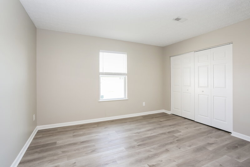 2,375/Mo, 6369 Bellinger Dr Galloway, OH 43119 Bedroom View 3