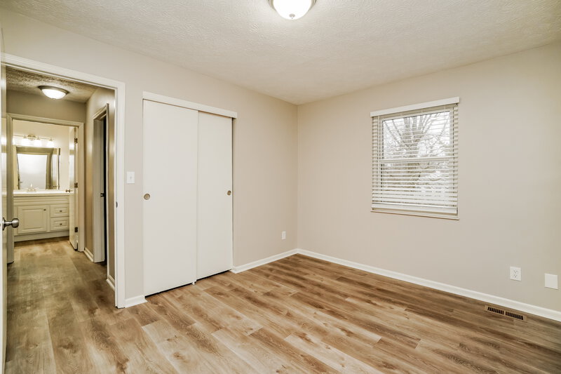 2,045/Mo, 1658 Sandy Side Dr Columbus, OH 43235 Bedroom View