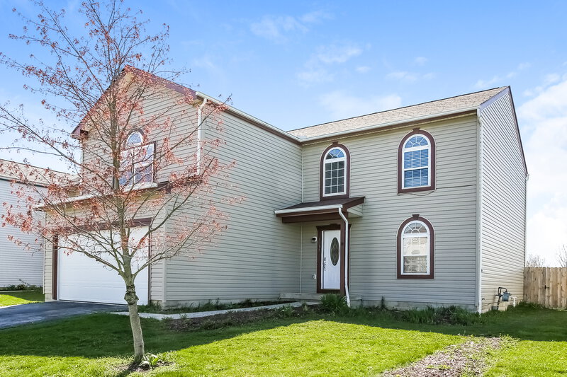 2,395/Mo, 1035 Drayson Dr Galloway, OH 43119 Side View