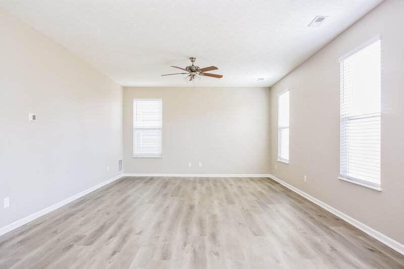 1,895/Mo, 5577 Branchville Dr Canal Winchester, OH 43110 Living Room View