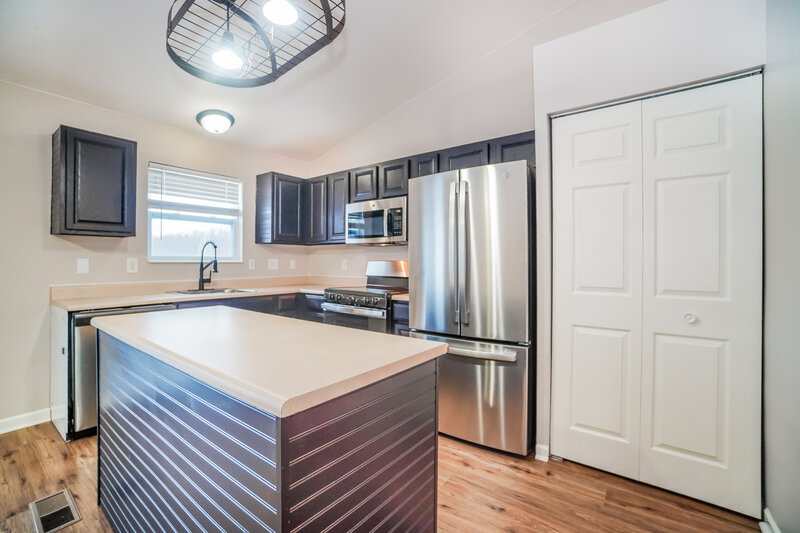 2,675/Mo, 616 Barn St Pataskala, OH 43062 Misc View 5