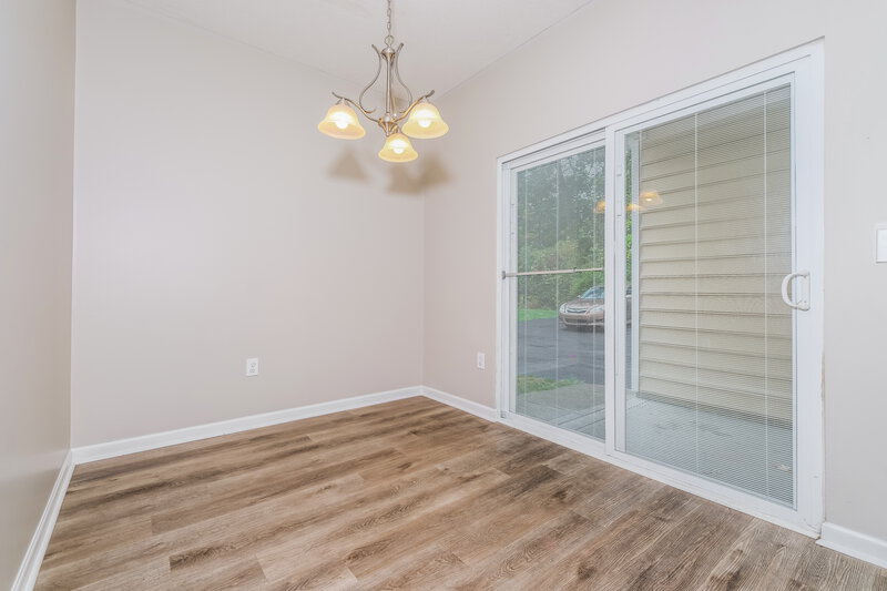 2,370/Mo, 6137 Prairiefire Ave Columbus, OH 43230 Dining Room View