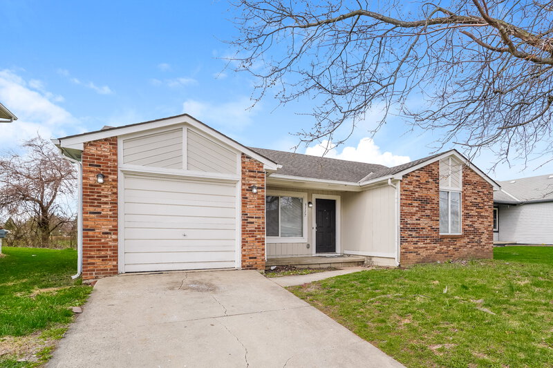 1,825/Mo, 3117 Falcon Bridge Dr Columbus, OH 43232 Front View