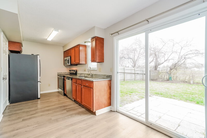 1,825/Mo, 3117 Falcon Bridge Dr Columbus, OH 43232 Breakfast Nook View