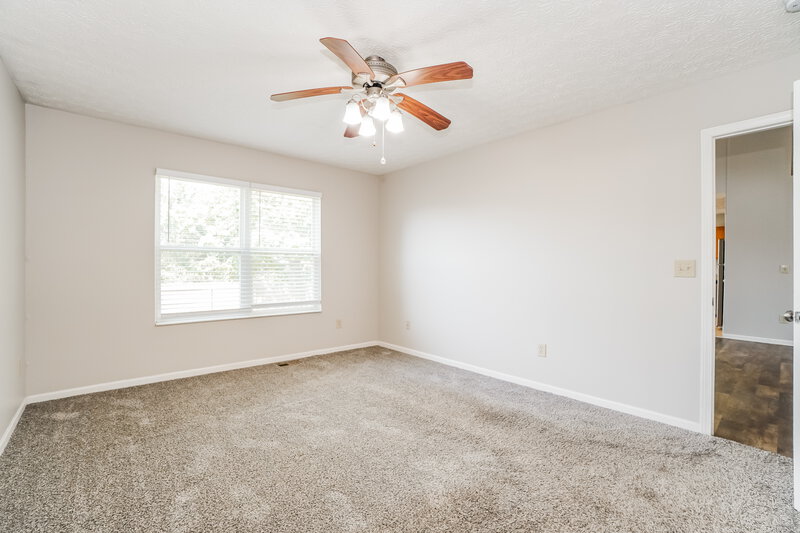 1,975/Mo, 1512 Meadowlark Ln Marysville, OH 43040 Main Bedroom View 2