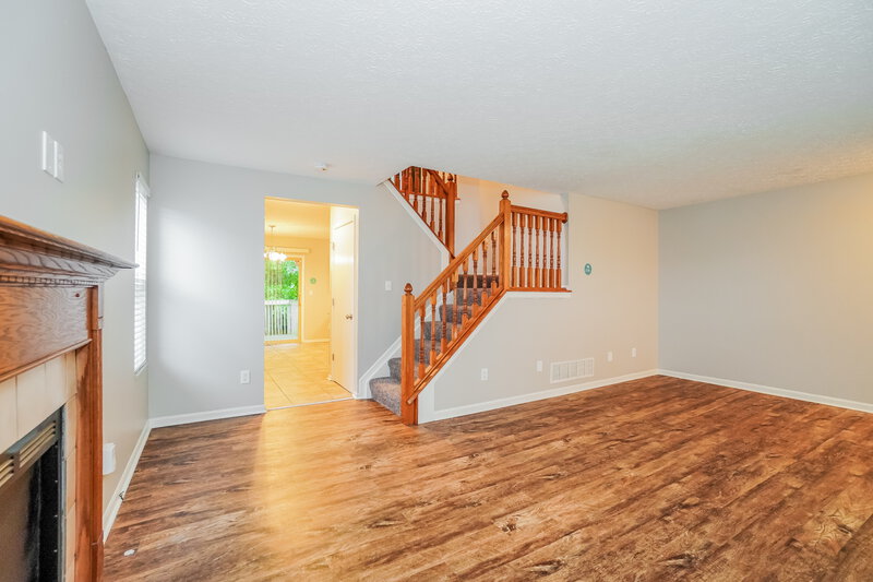 2,035/Mo, 820 Windy Hill Ln Galloway, OH 43119 Living Room View