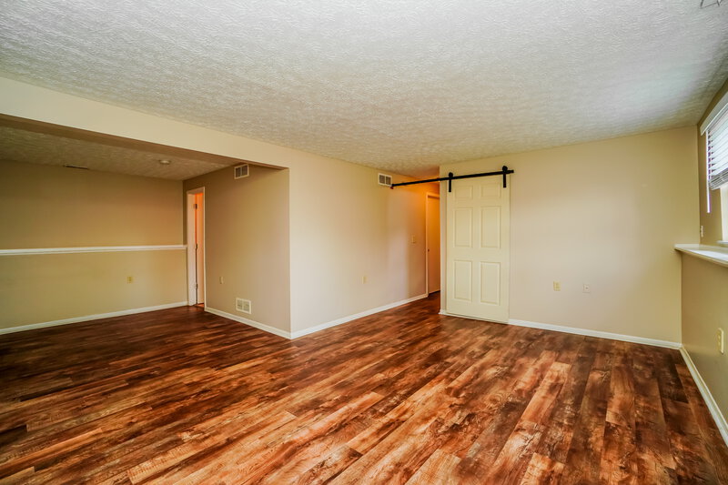 1,955/Mo, 3484 Westerville Woods Dr Columbus, OH 43231 Dining Room View