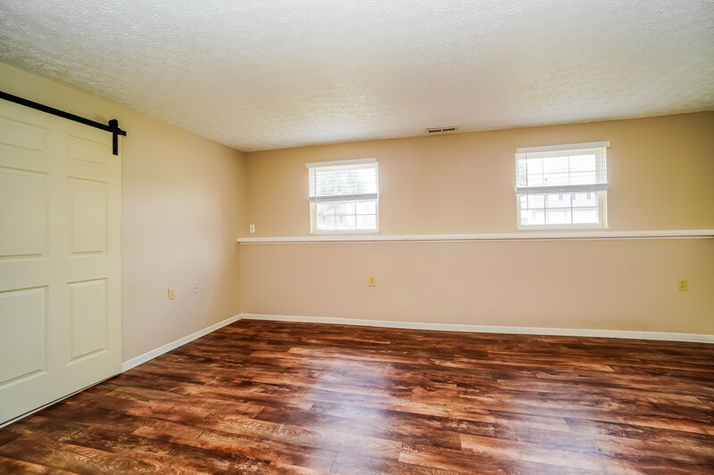 1,955/Mo, 3484 Westerville Woods Dr Columbus, OH 43231 Main Bedroom View