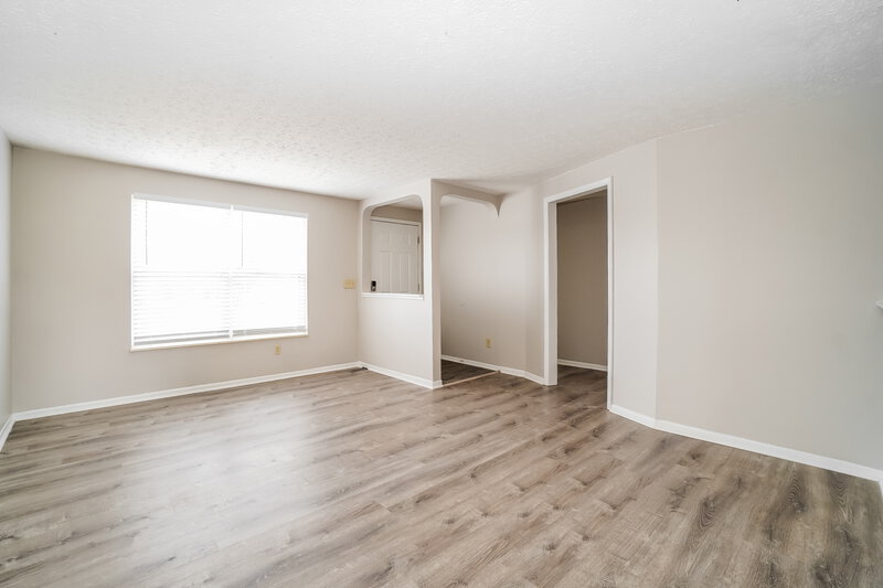 1,905/Mo, 4880 River Trail Ct Columbus, OH 43228 Misc View