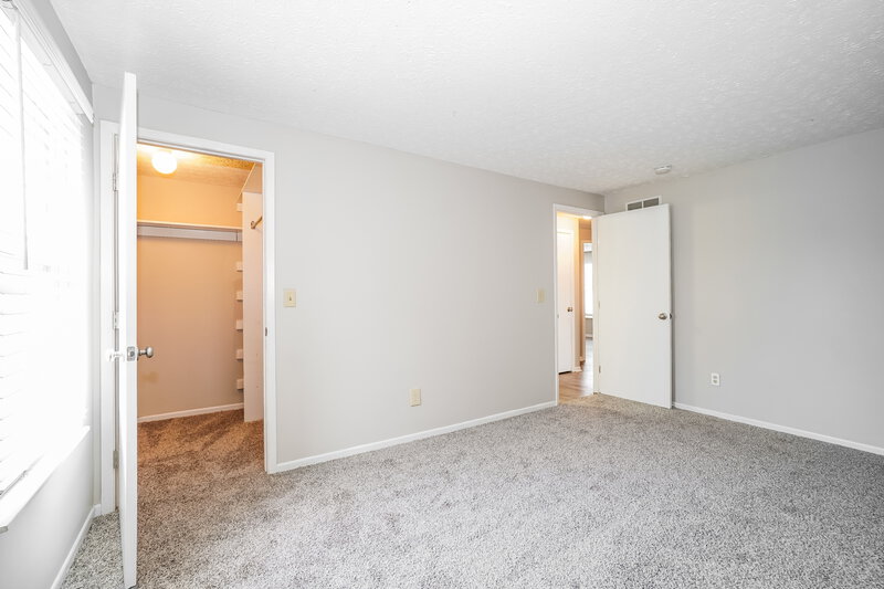 1,905/Mo, 4880 River Trail Ct Columbus, OH 43228 Misc View 11