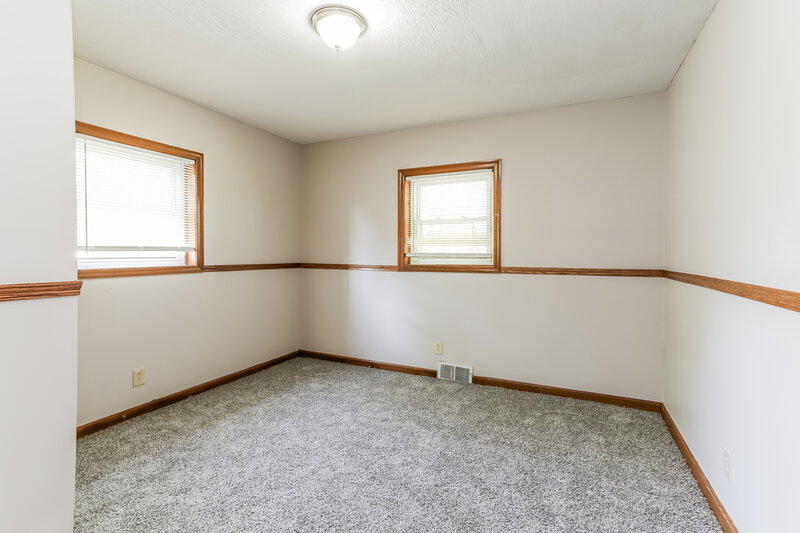 2,665/Mo, 4745 Summit Rd SW Pataskala, OH 43062 Bedroom View