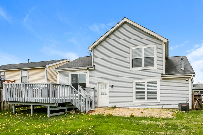 1,890/Mo, 1262 Treehaven Ln Columbus, OH 43204 Rear View