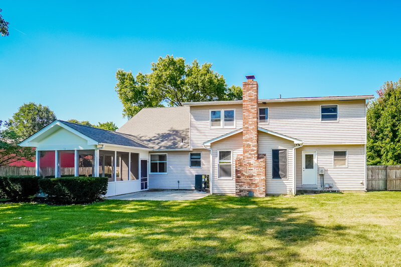 2,745/Mo, 7950 Sethwick Rd Dublin, OH 43016 Rear View