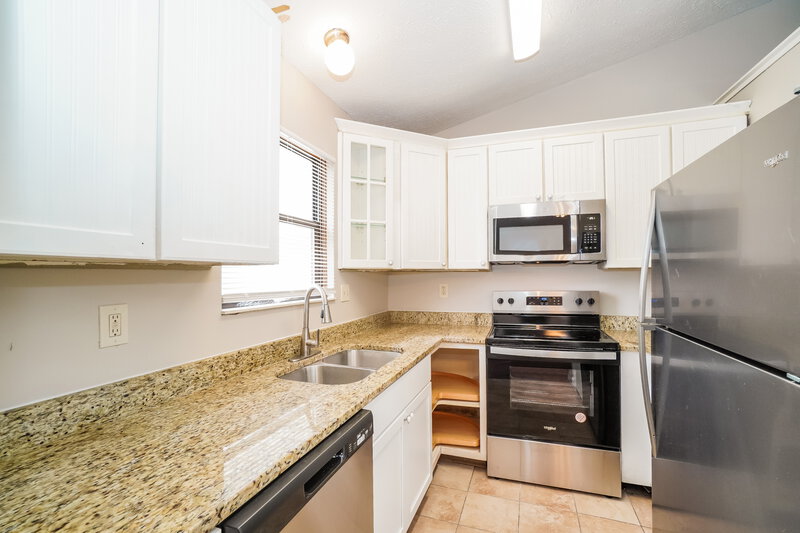 1,870/Mo, 1086 Pacific Ct Columbus, OH 43085 Kitchen View