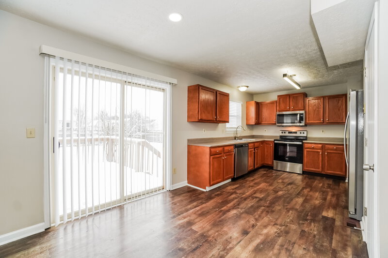 2,050/Mo, 8060 Crete Ln Columbus, OH 43004 Breakfast Nook View
