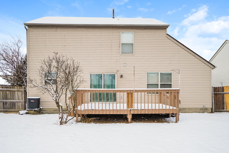 2,050/Mo, 8060 Crete Ln Columbus, OH 43004 Rear View 2