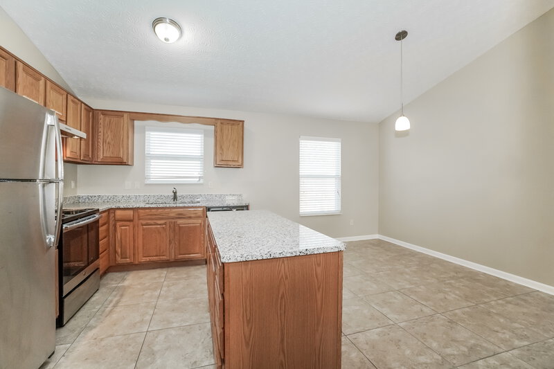 1,995/Mo, 969 Meadow Downs Trl Galloway, OH 43119 Kitchen View 3