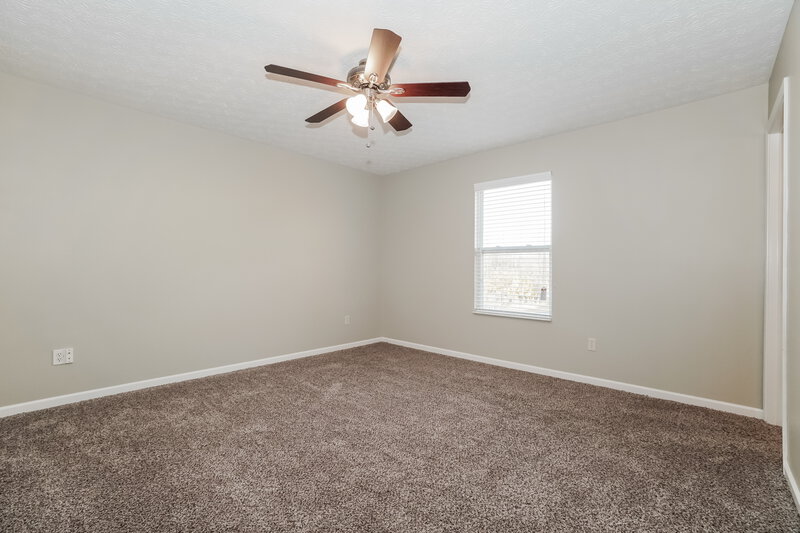 1,995/Mo, 969 Meadow Downs Trl Galloway, OH 43119 Master Bedroom View