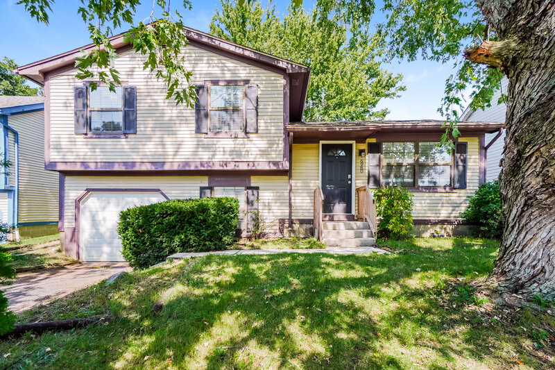 1,875/Mo, 6980 Candlish Dr Reynoldsburg, OH 43068 External View