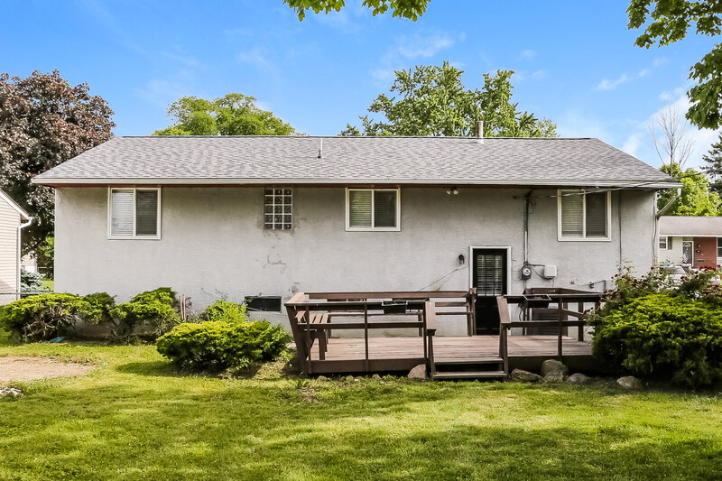 2,195/Mo, 2672 Dennis Ln Grove City, OH 43123 Rear View