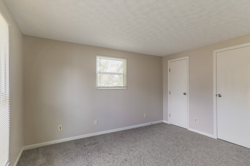 2,010/Mo, 5744 Morningstar Dr Galloway, OH 43119 Main Bedroom View