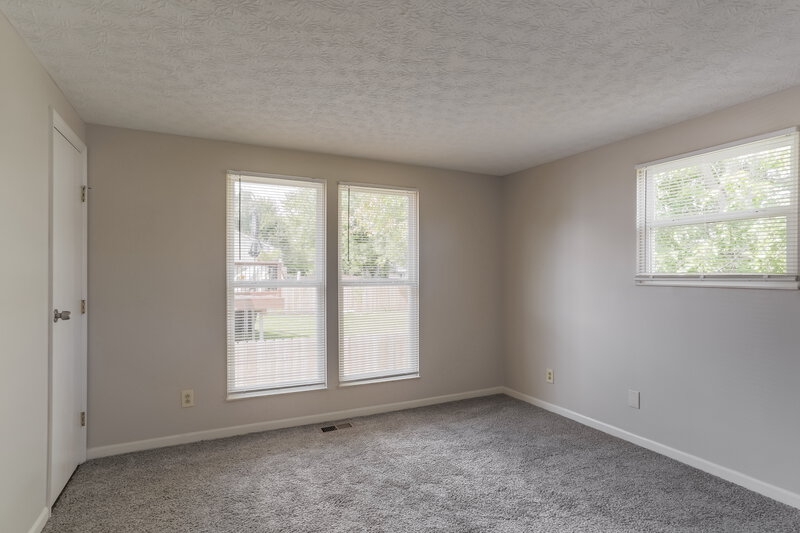 2,010/Mo, 5744 Morningstar Dr Galloway, OH 43119 Bedroom View