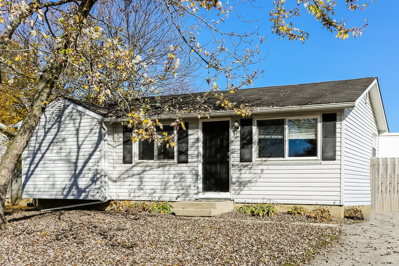 1,650/Mo, 1656 Regents Hill Dr Columbus, OH 43223 External View