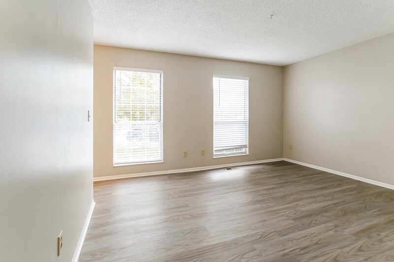 1,710/Mo, 6208 Glencairn Cir Galloway, OH 43119 Dining Room View