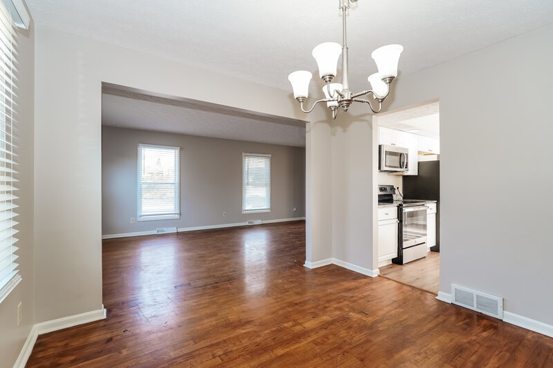 2,595/Mo, 4271 Unroe Ave Grove City, OH 43123 Dining Room View