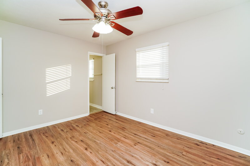 2,230/Mo, 1675 Norma Rd Columbus, OH 43229 Bedroom View