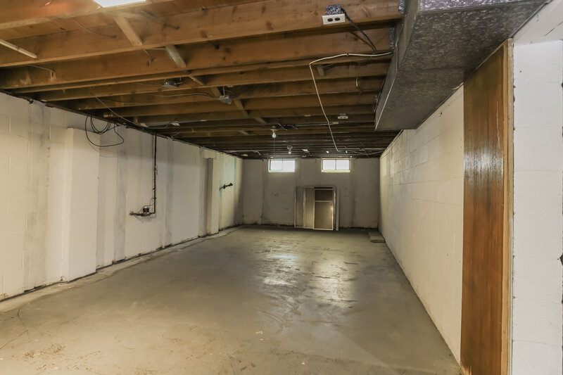 1,805/Mo, 1066 Fordham Rd Columbus, OH 43224 Basement View