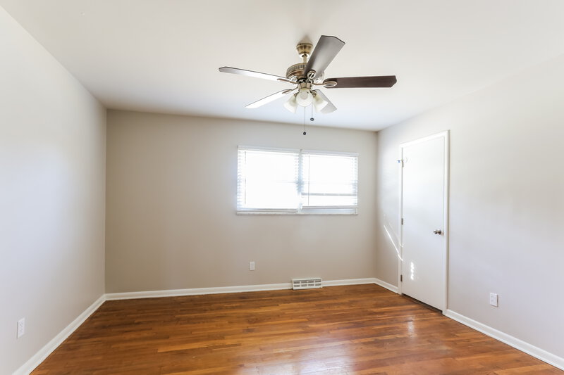 2,215/Mo, 1392 Devonhurst Dr Columbus, OH 43232 Misc View 9