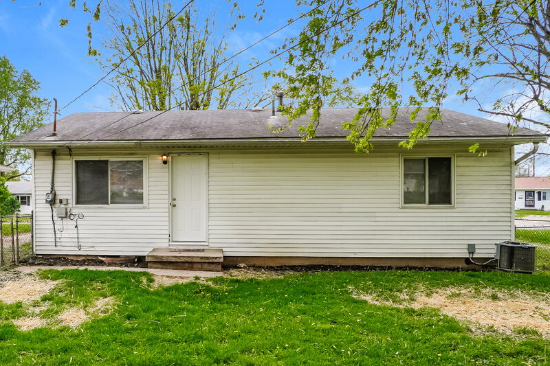 1,395/Mo, 2883 Key Pl Columbus, OH 43207 Rear View