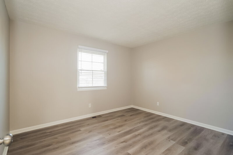 1,510/Mo, 8420 Fairbrook Ave Galloway, OH 43119 Main Bedroom View