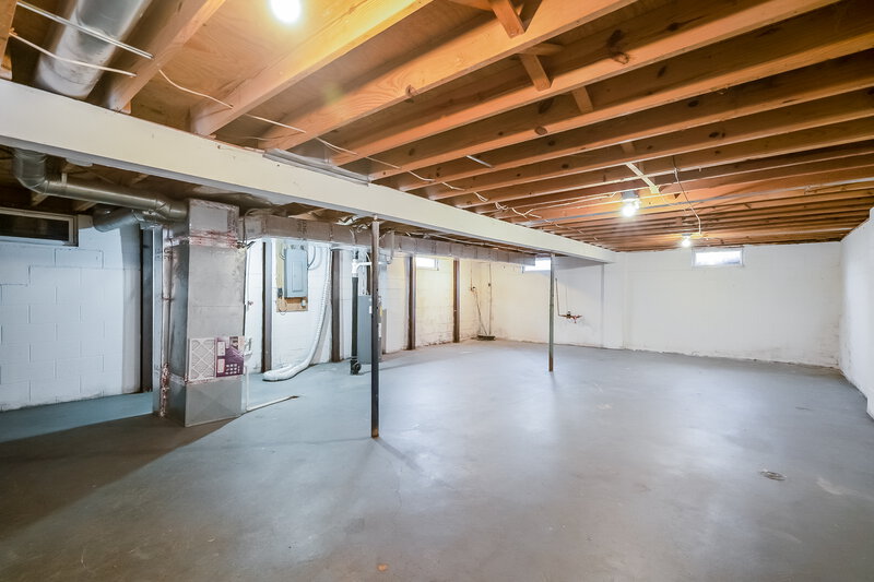 1,510/Mo, 8420 Fairbrook Ave Galloway, OH 43119 Basement View