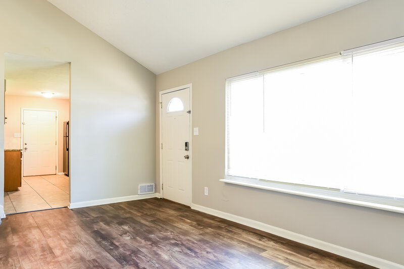 2,005/Mo, 1123 Lockwood Rd Columbus, OH 43227 Misc View