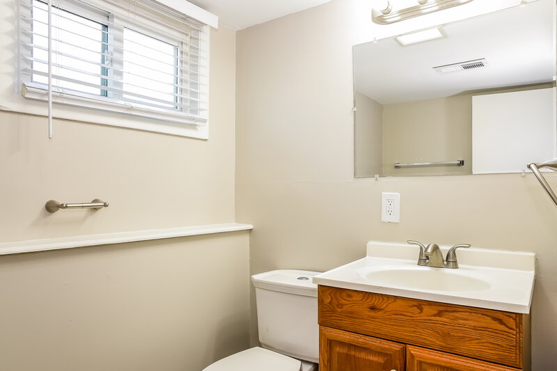 2,005/Mo, 1123 Lockwood Rd Columbus, OH 43227 Misc View 12