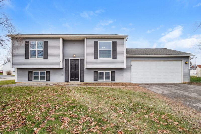 1,980/Mo, 4475 Charlotte Rd Columbus, OH 43207 External View