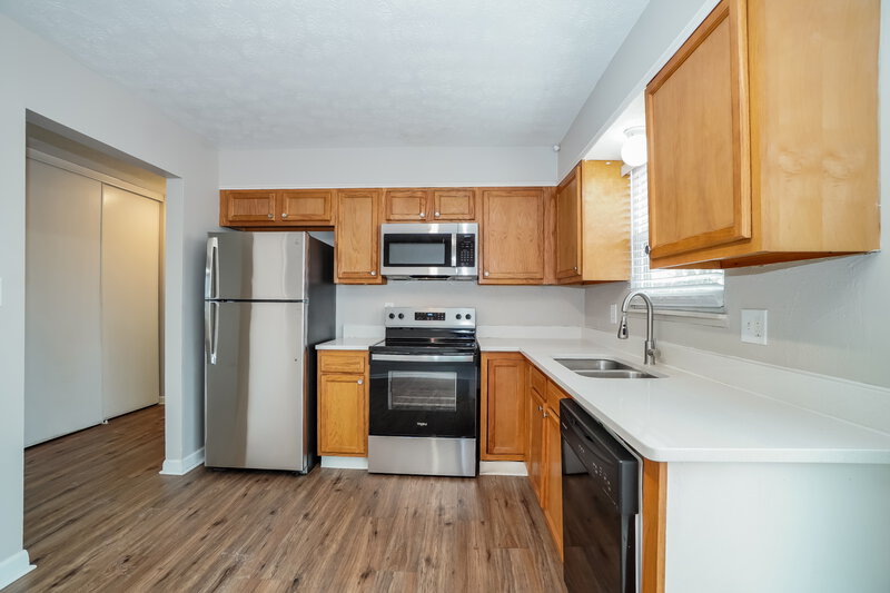 1,980/Mo, 4475 Charlotte Rd Columbus, OH 43207 Misc View 6